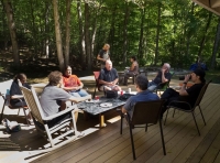 group-discussion-in-the-sun